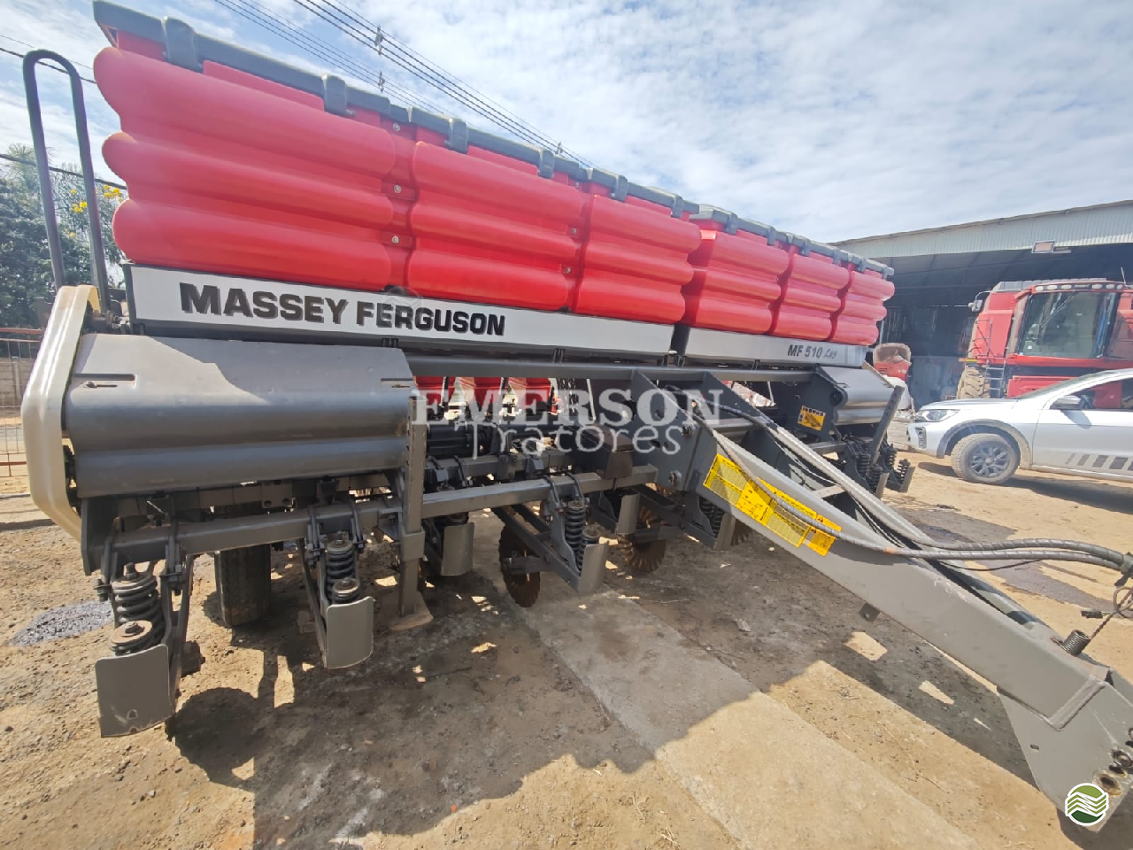 PLANTADEIRA MASSEY FERGUSON MF 510 Emerson Tratores PONTA GROSSA PARANÁ PR